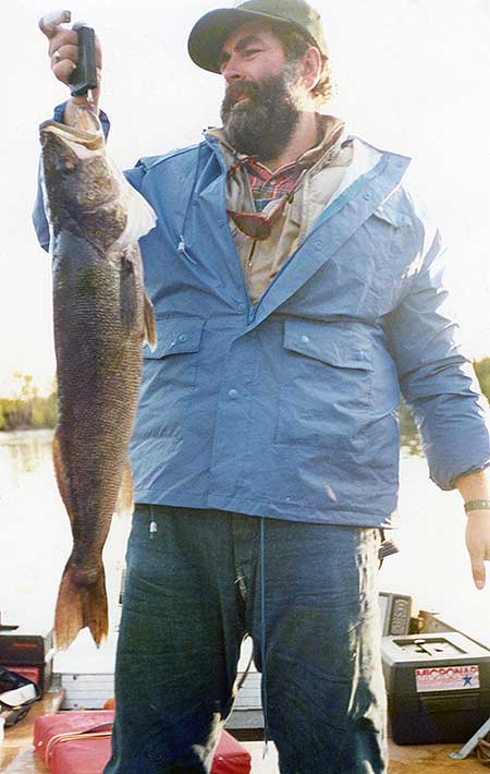 Outpost Walleye Fishing - Walleye Fly-In Fishing Outposts | Cobham River Lodge