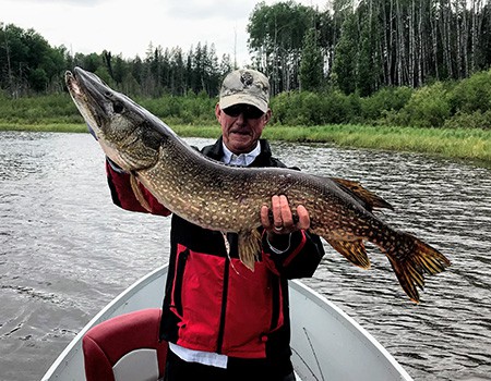 Trophy Manitoba Pike Fishing | Cobham River Lodge