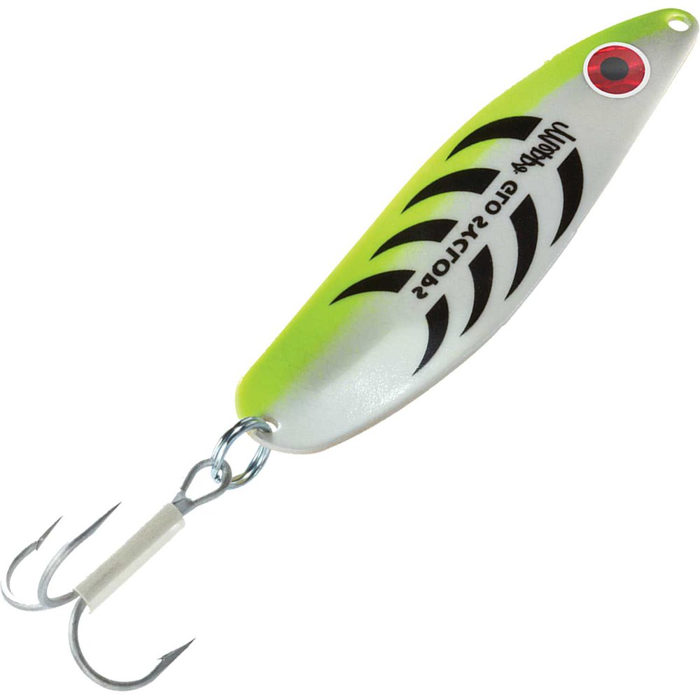 The Mepps Syclops spoon’s unique shape creates a fluttering action that imitates wounded prey, attracting the attention of hungry Northern Pike.