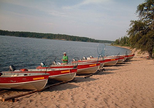 Canada fly in fishing trips for northern pike fishing offers the best lodges in Manitoba.